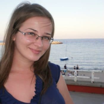 Profil de Mona, 34 ans, Femme sexe à Précy (Cher)