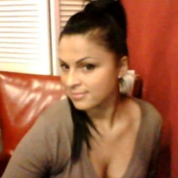 Yuna - Femme sexe à Badaroux Profil de Yuna, 28 ans, Femme sexe à Badaroux (Lozère)