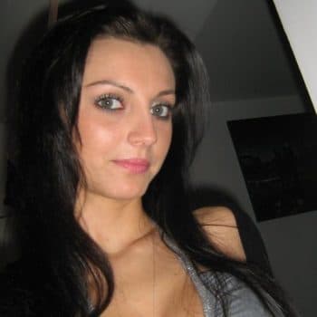 Profil de Vittoria, 28 ans, Femme sexe à Courcelles-sur-Voire (Aube)