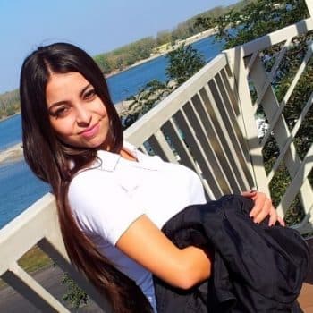 Profil de Nao, 26 ans, Femme sexe à Cesset (Allier)