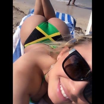 Naomie - Femme sexe à Chaumont-la-Ville Profil de Naomie, 21 ans, Femme sexe à Chaumont-la-Ville (Haute-Marne)