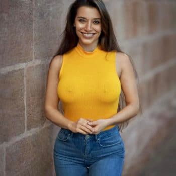 Profil de Léopoldine, 23 ans, Femme sexe à Arfeuilles (Allier)