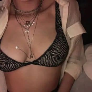 Profil de Wassila, 21 ans, Femme sexe à Condat-sur-Vienne (Haute-Vienne)