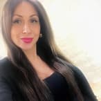 Amel - Femme sexe à Combret Profil de Amel, 34 ans, Femme sexe à Combret (Aveyron)